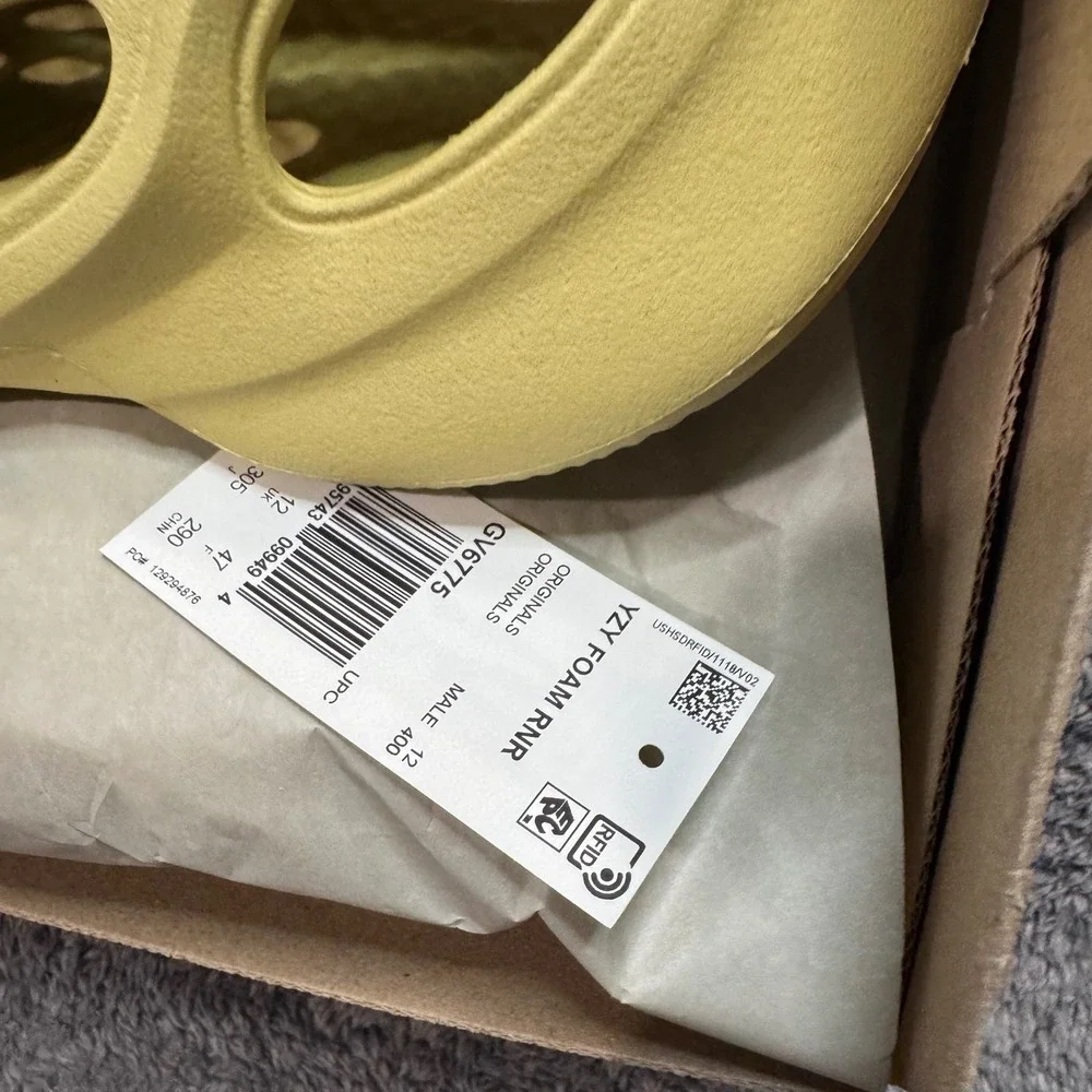 Adidas Yeezy Foam RNR Sulfur GV6775 Mens Size 12 Yellow Slip On Sneakers New
